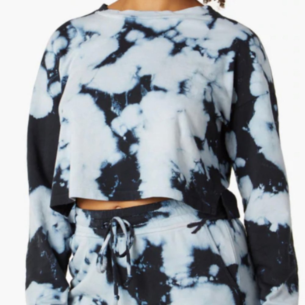 Beyond Yoga Weekend Tie Dye Pullover and Pant Set